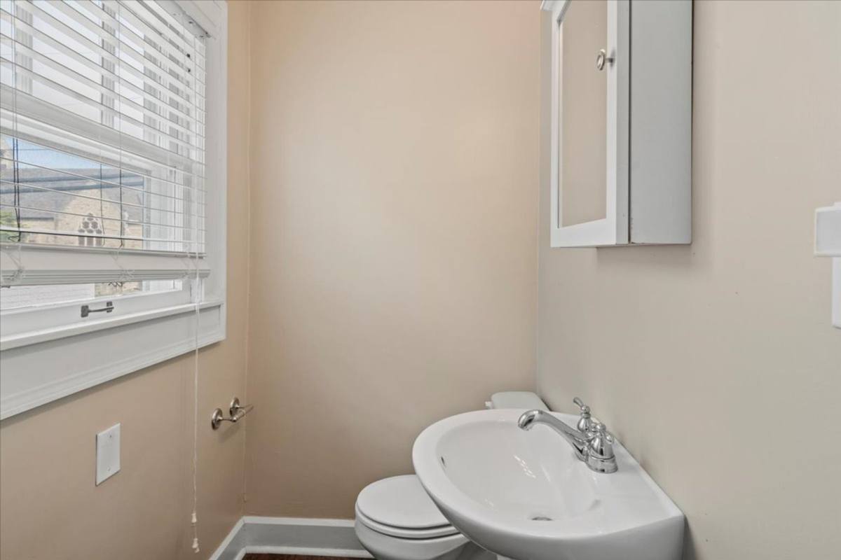 Townhouse for rent at 525 - 527 E, Indianapolis, IN 46205