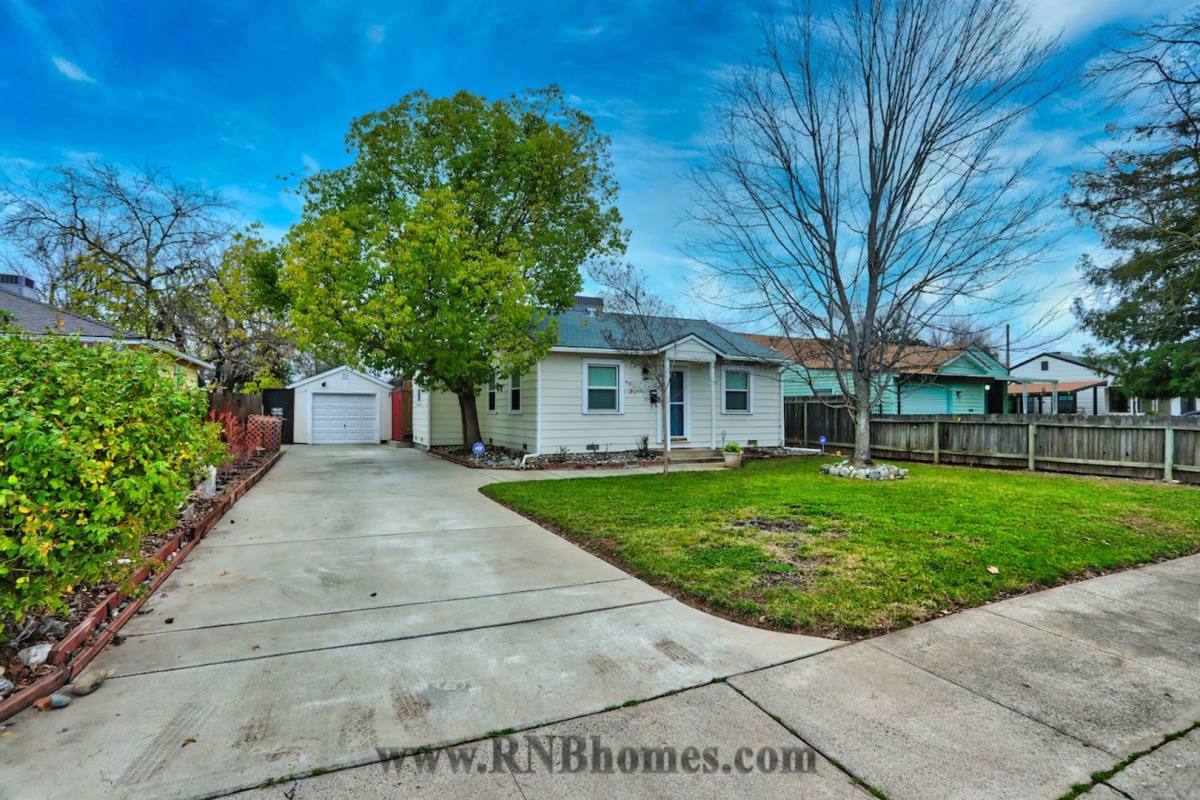 House for rent at 3141 63rd St, Sacramento, CA 95820