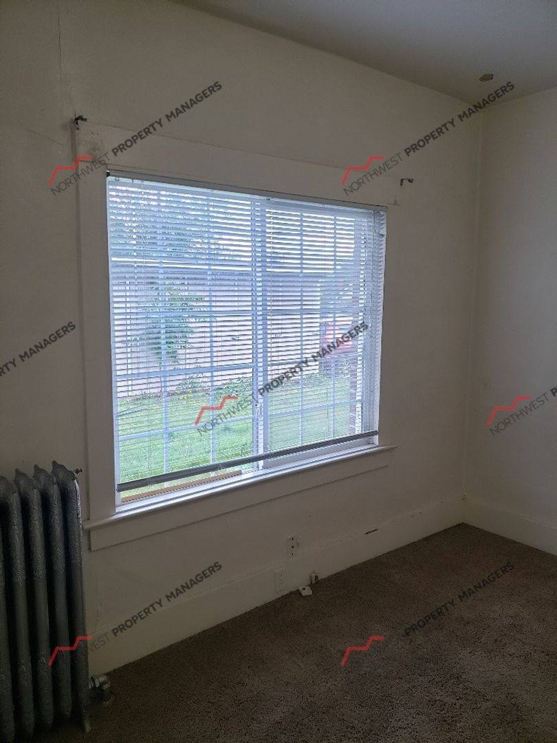 Apartment for rent at 914 N Tower St, Centralia, WA 98531