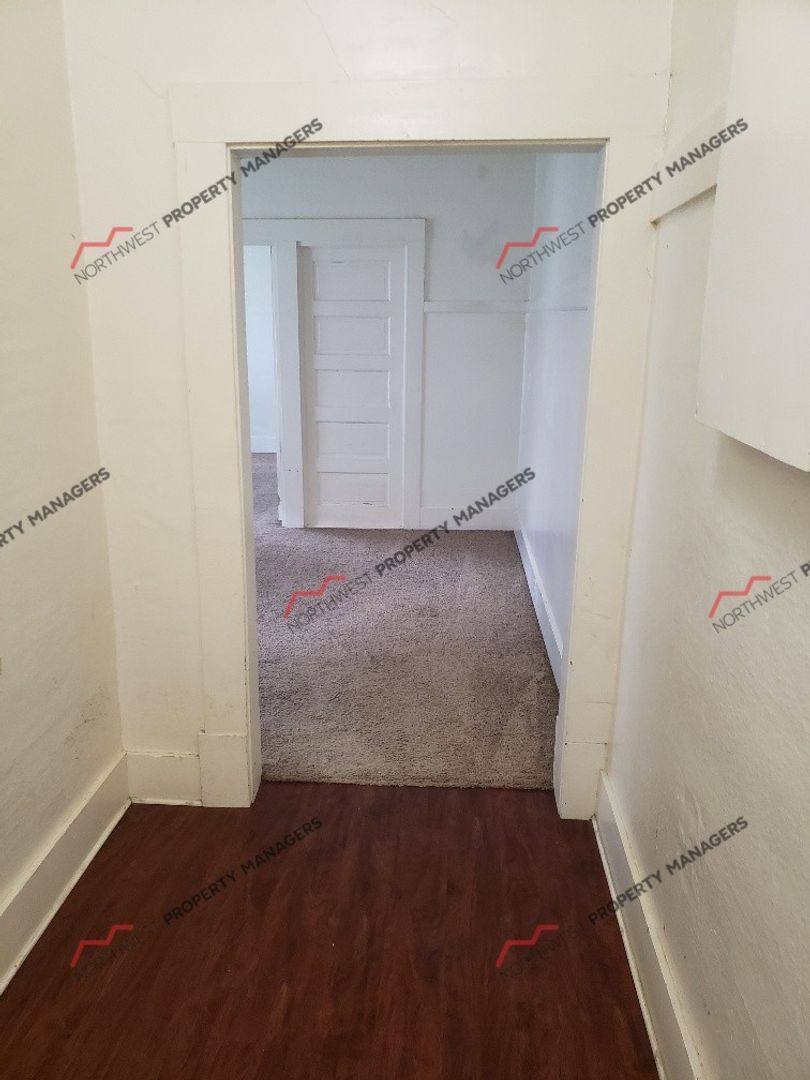 Apartment for rent at 914 N Tower St, Centralia, WA 98531