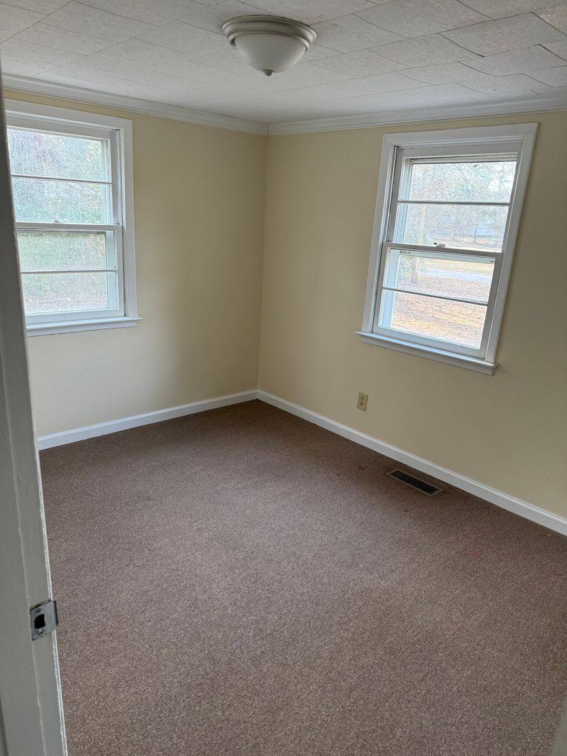 House for rent at 101 Hines Ave, Elizabeth City, NC 27909