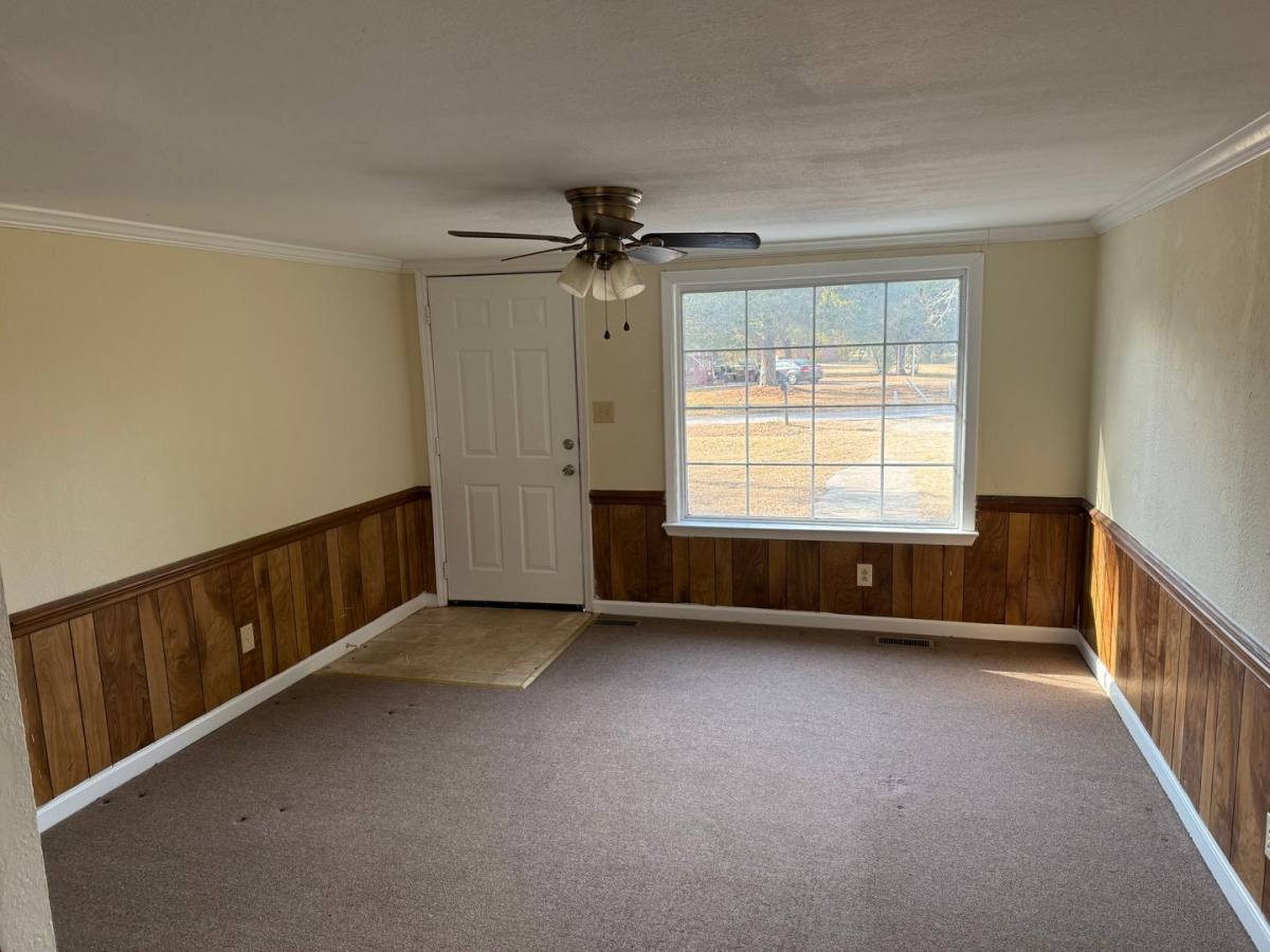 House for rent at 101 Hines Ave, Elizabeth City, NC 27909