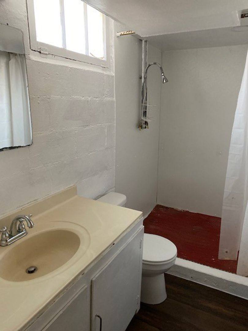 Apartment for rent at 125 River St, Iowa City, IA 52246