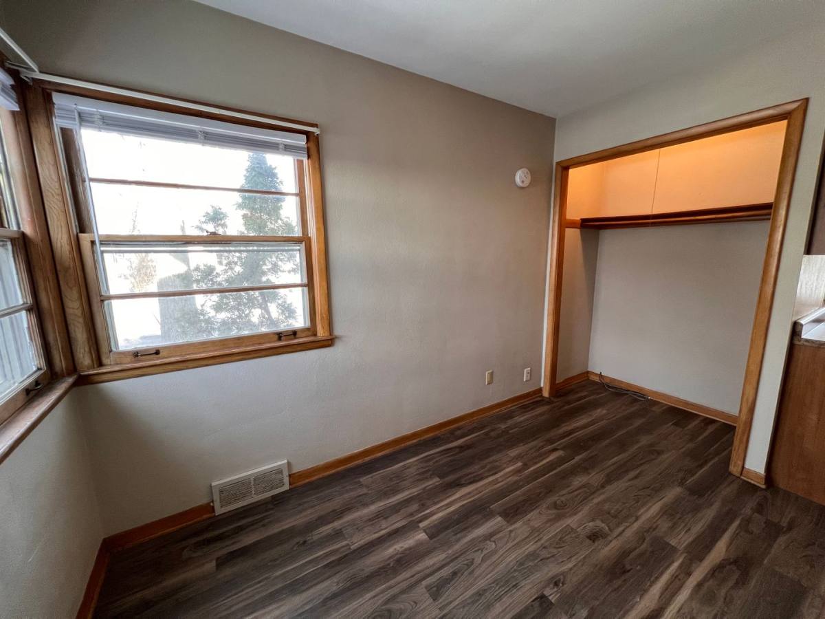 House for rent at 633 Walnut St, Iowa City, IA 52240