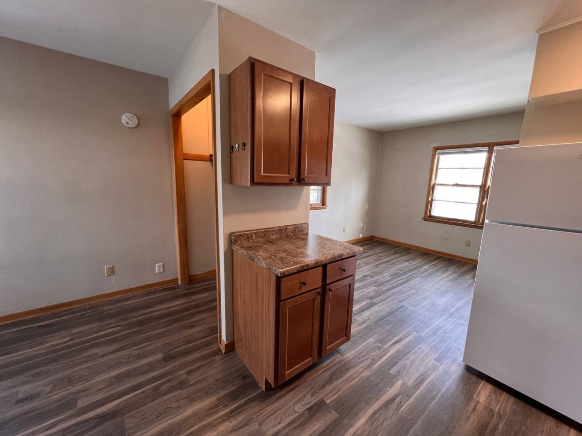 House for rent at 633 Walnut St, Iowa City, IA 52240