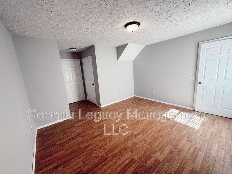 Townhouse for rent at 896 Campbell St #A3, Cleveland, GA 30528