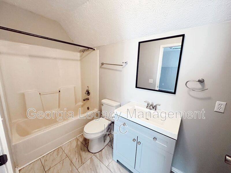 Townhouse for rent at 896 Campbell St #A3, Cleveland, GA 30528