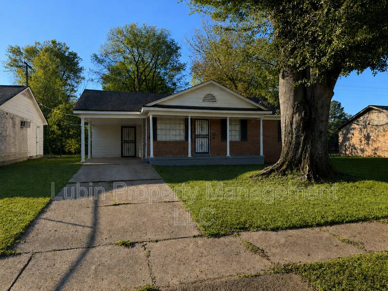 House for rent at 549 Semple Ave, Memphis, TN 38127