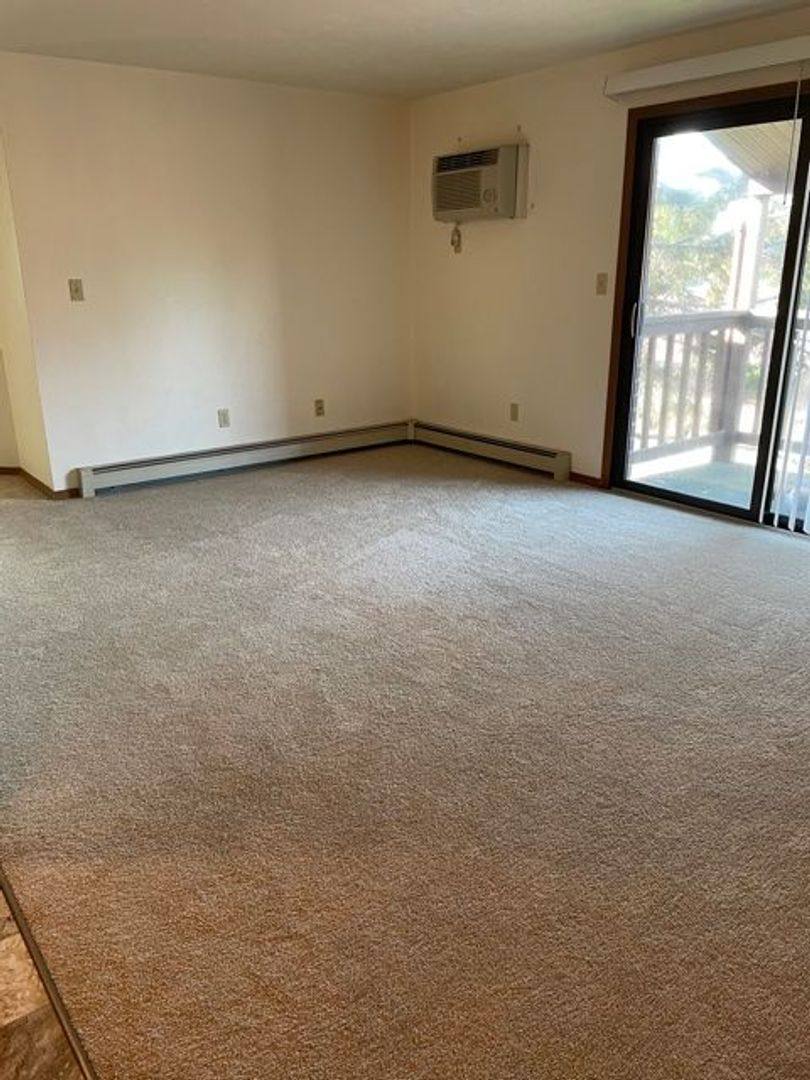 Apartment for rent at 2985 Mossy Oak Circle, Green Bay, WI 54311