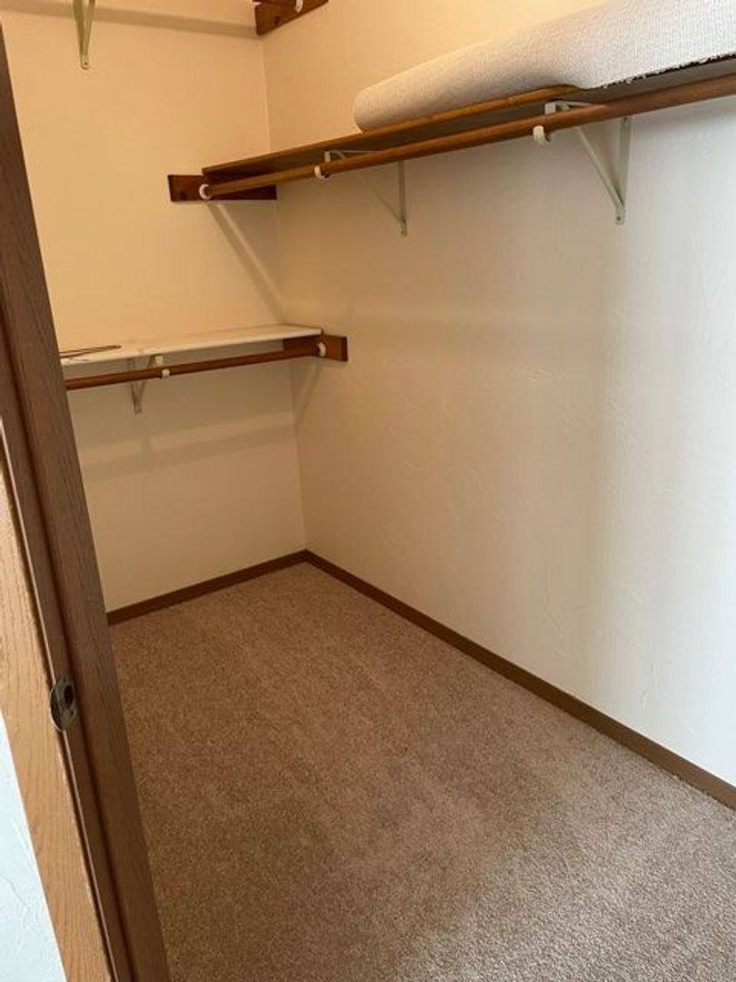 Apartment for rent at 2985 Mossy Oak Circle, Green Bay, WI 54311