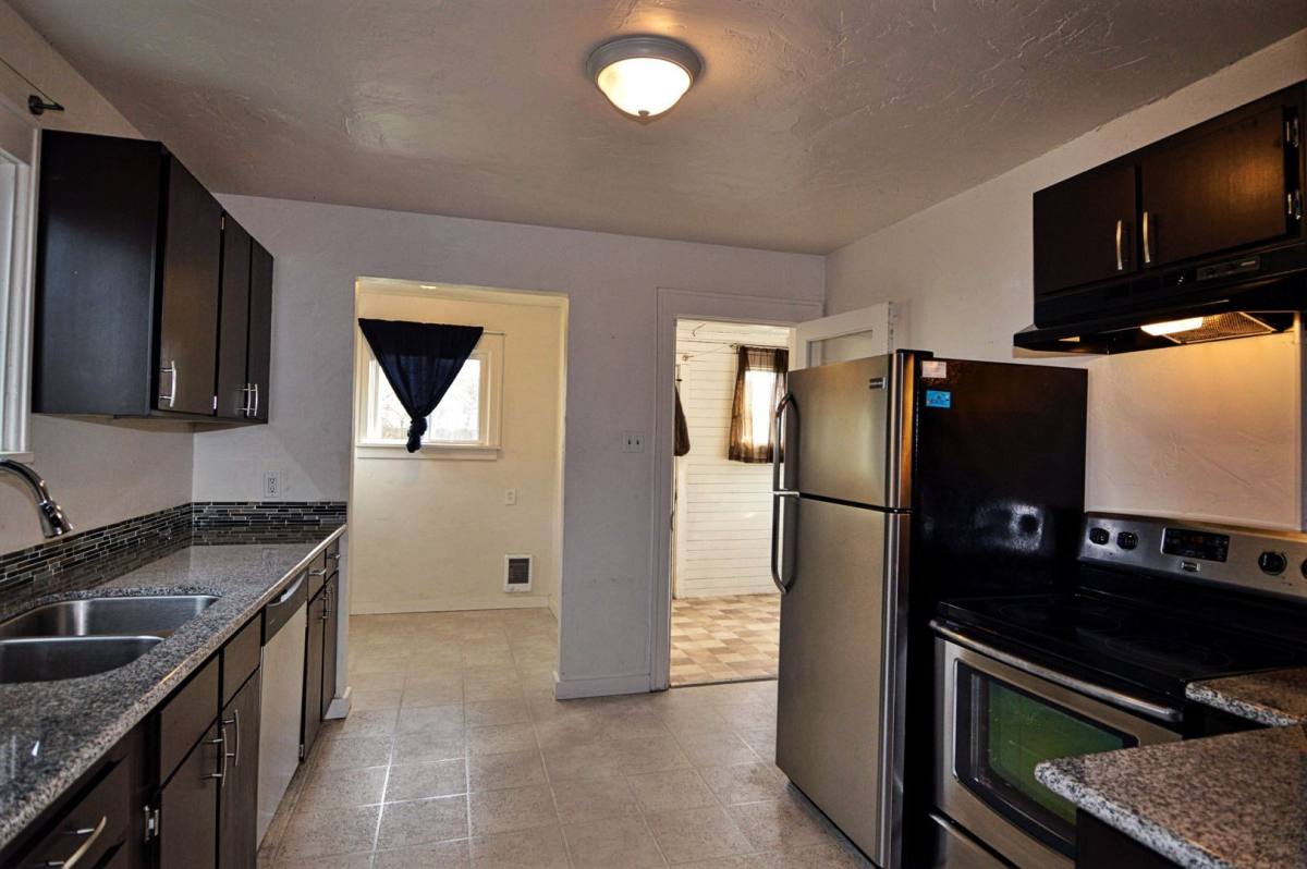 House for rent at 7025 S Puget Sound Ave, Tacoma, WA 98409