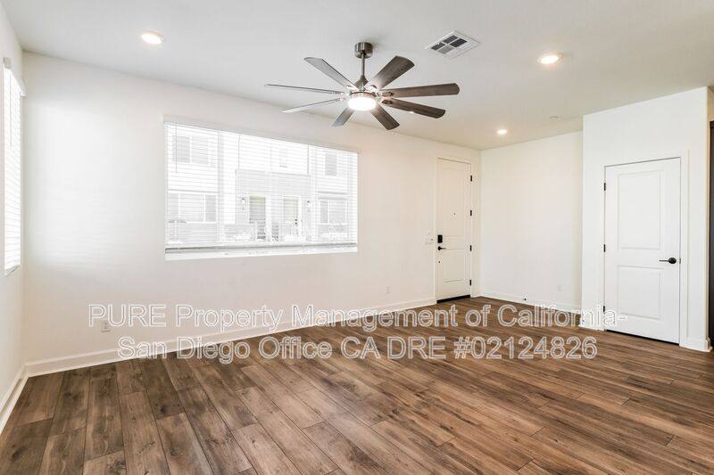 Townhouse for rent at 812 Mateo St #1, Chula Vista, CA 91911