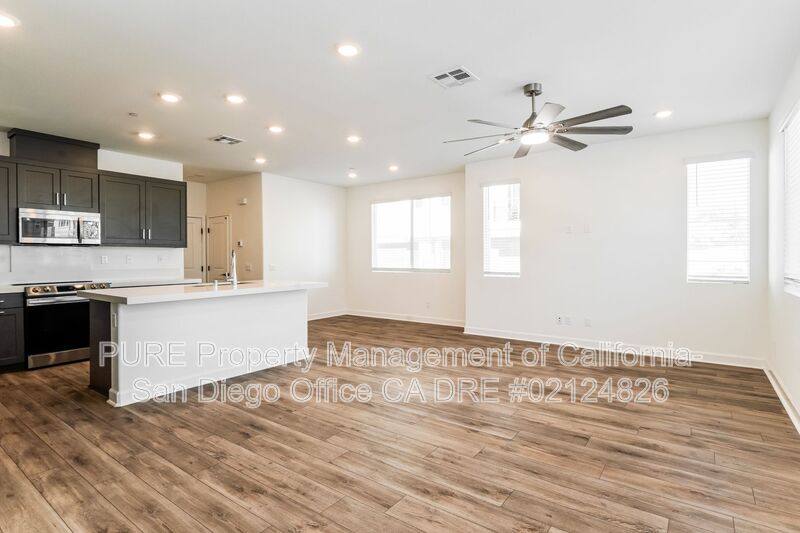 Townhouse for rent at 812 Mateo St #1, Chula Vista, CA 91911