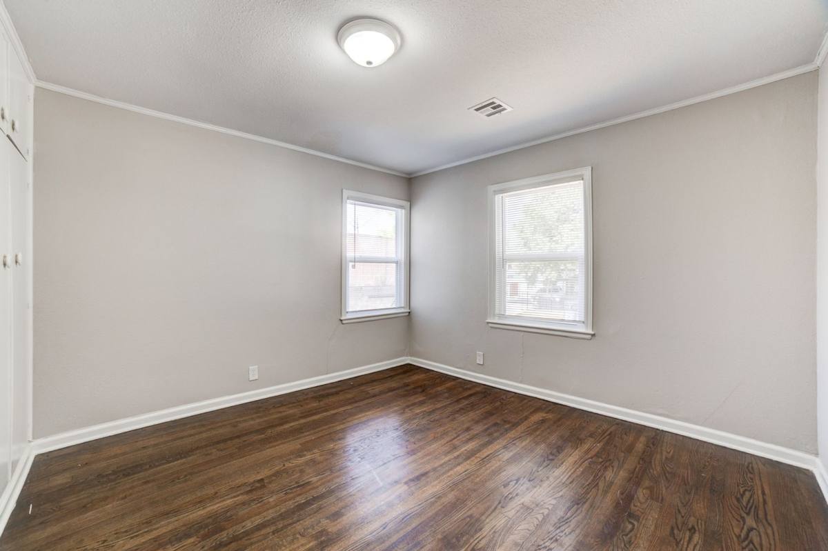 Apartment for rent at 6938 E 10th St, Tulsa, OK 74112