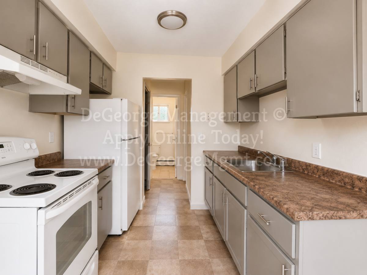 Apartment for rent at 3704 - 3716 Lake Ave, Rochester, NY 14612