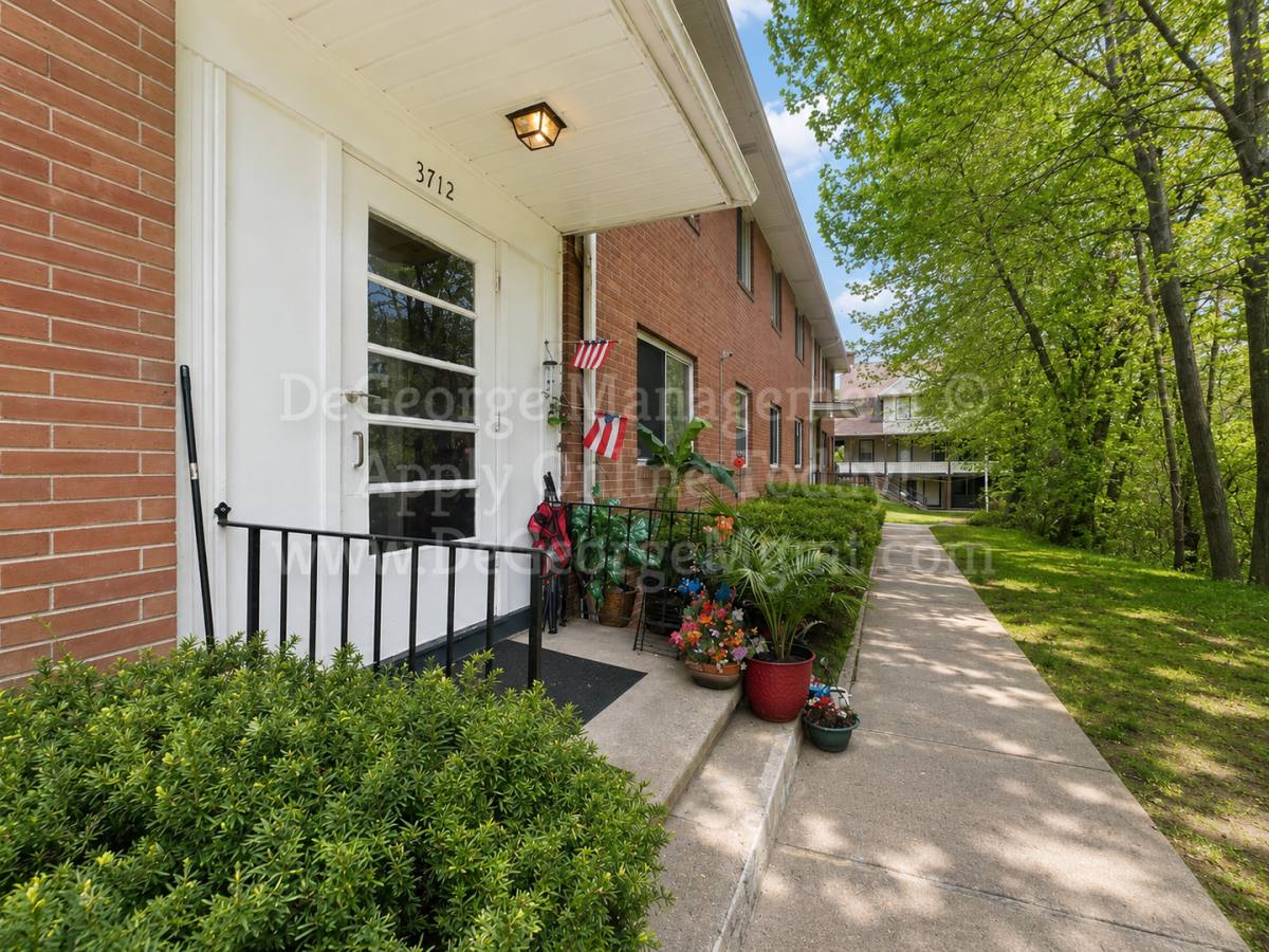 Apartment for rent at 3704 - 3716 Lake Ave, Rochester, NY 14612
