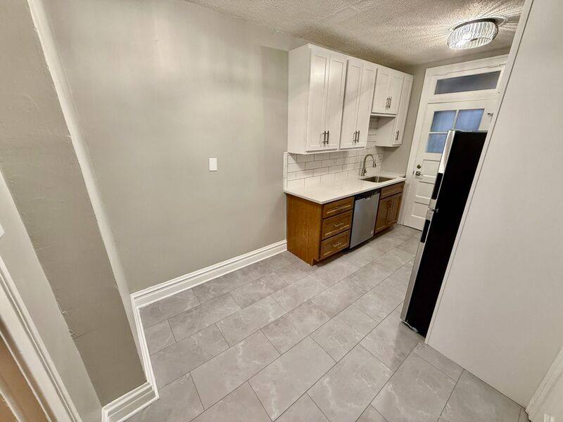 Apartment for rent at 1240-72 Hawthorne Place #C, Saint Louis, MO 63117