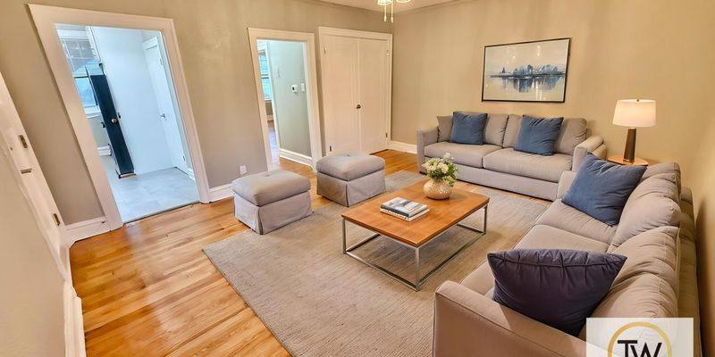 Apartment for rent at 1240-72 Hawthorne Place #C, Saint Louis, MO 63117
