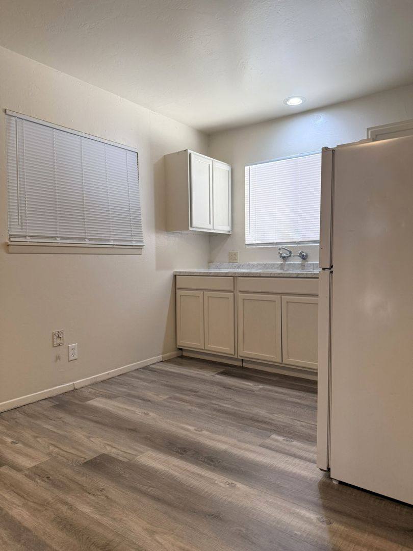 House for rent at 33 W 21st St, Merced, CA 95340