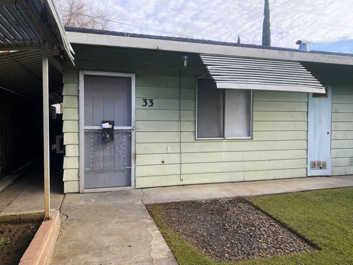 House for rent at 33 W 21st St, Merced, CA 95340