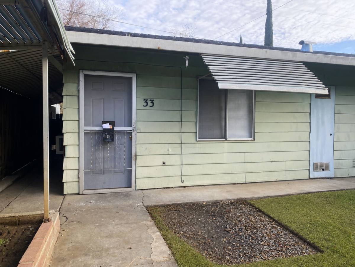 House for rent at 33 W 21st St, Merced, CA 95340