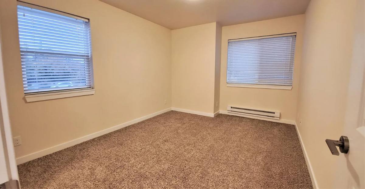 Apartment for rent at 10836 SE 204th St, Kent, WA 98031