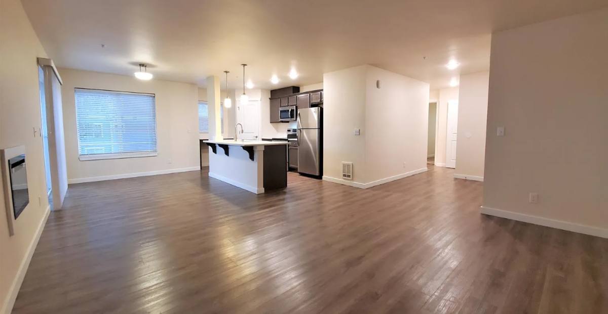 Apartment for rent at 10836 SE 204th St, Kent, WA 98031