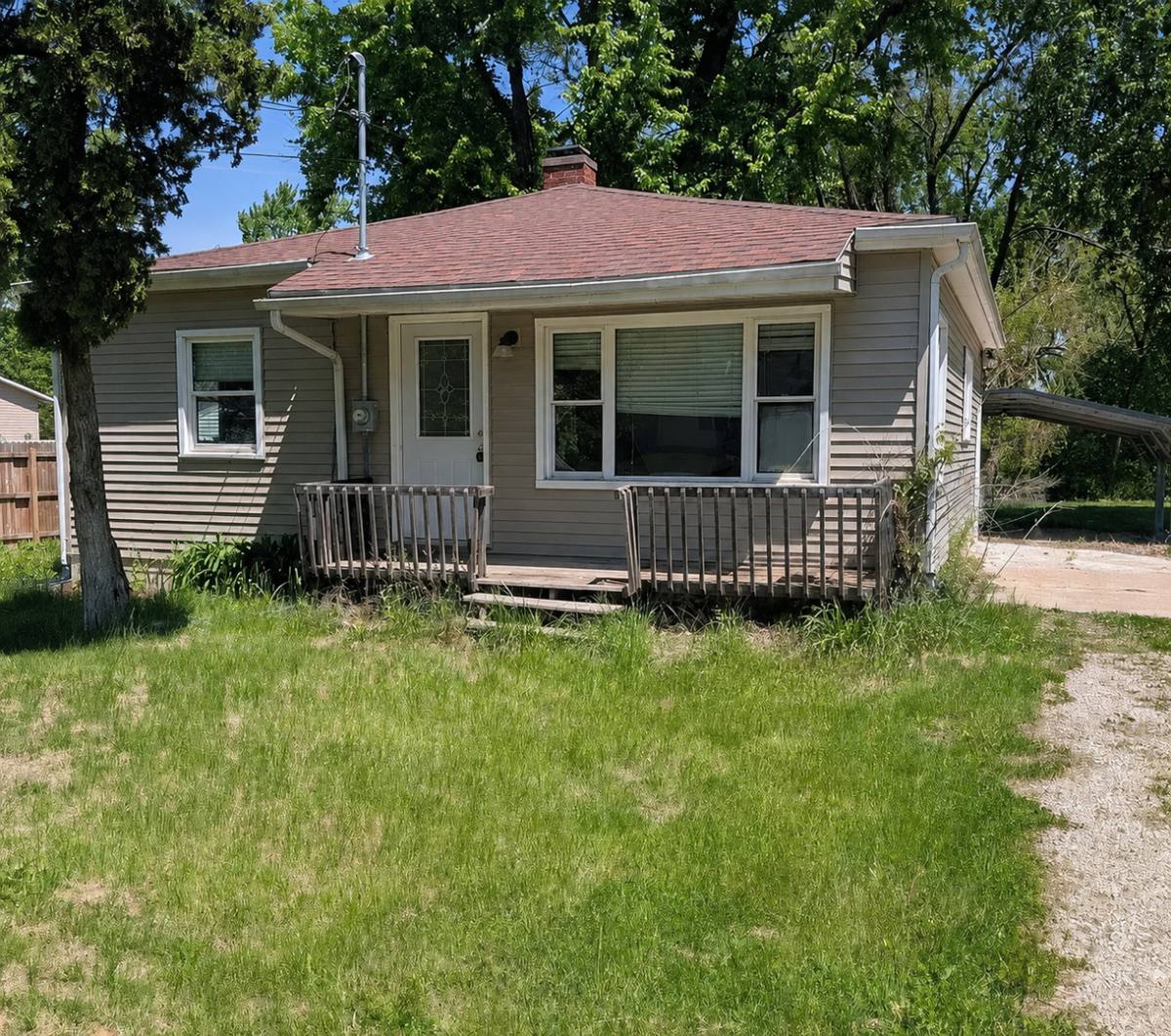 House for rent at 3412 2nd St, East Moline, IL 61244