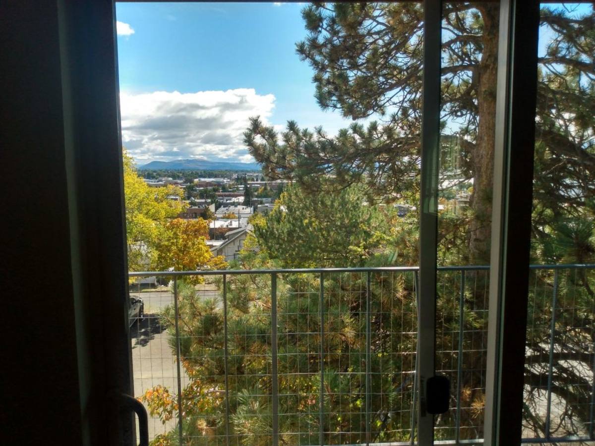 Apartment for rent at 321 N 5th St #13, Klamath Falls, OR 97601