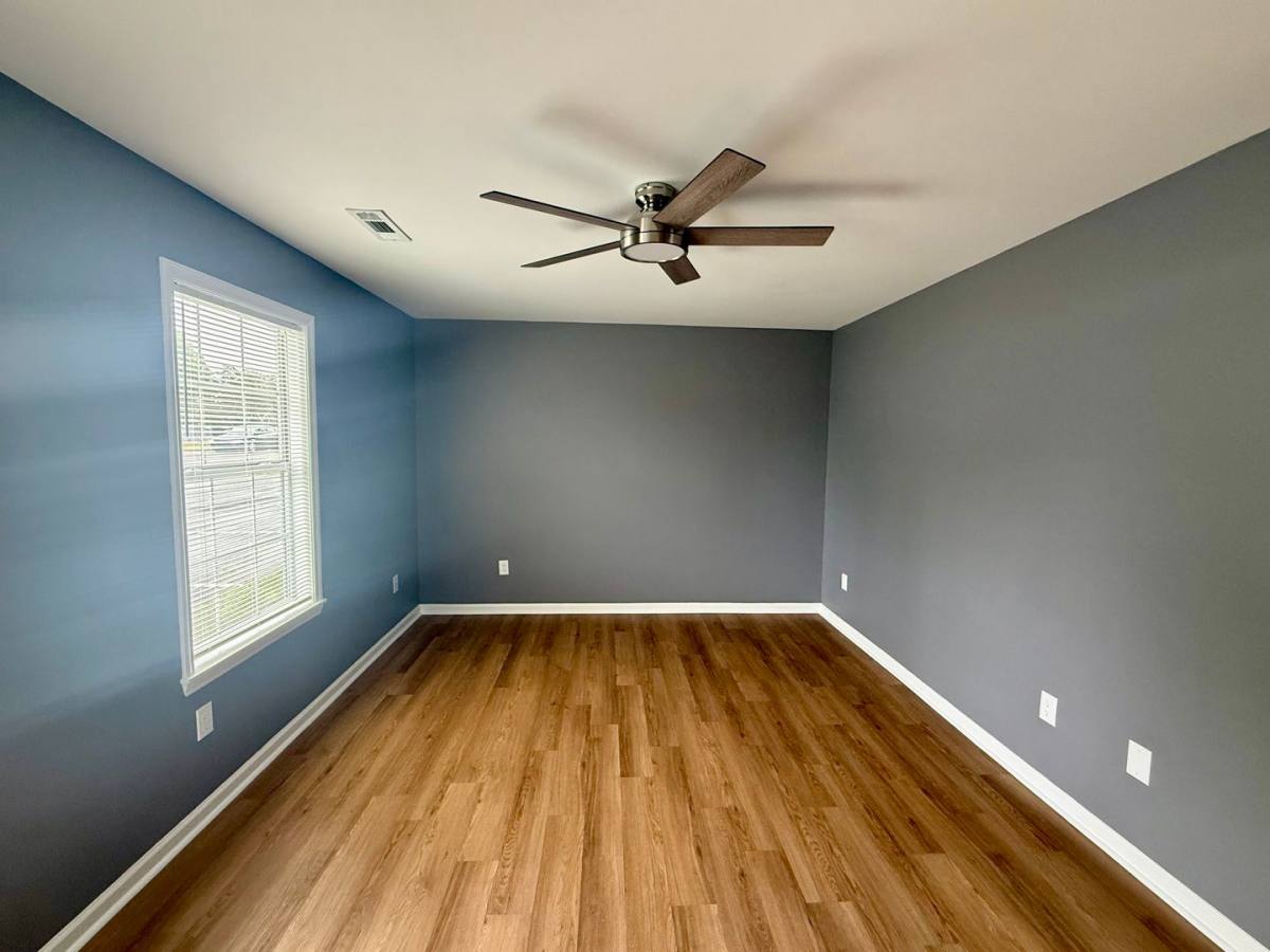 Apartment for rent at 109-111 Craig St, Burlington, NC 27215