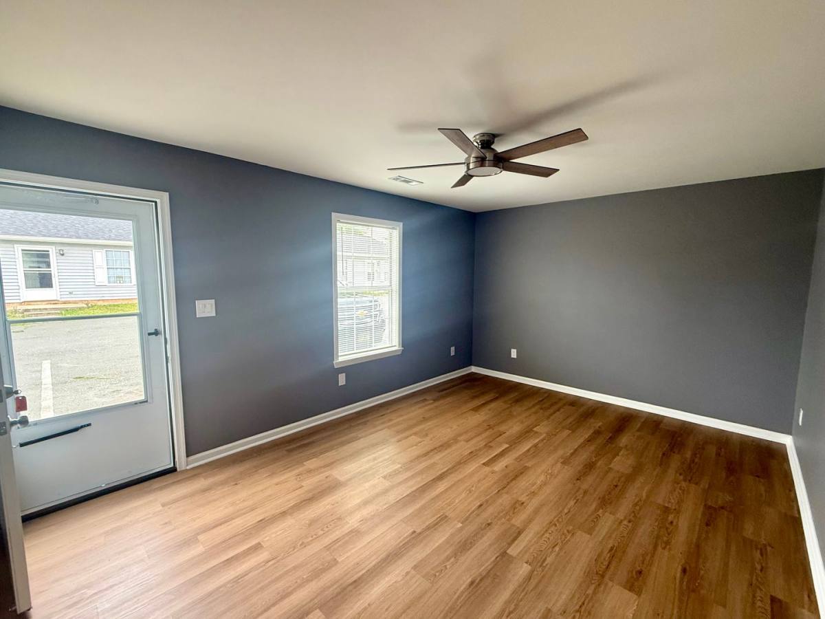 Apartment for rent at 109-111 Craig St, Burlington, NC 27215