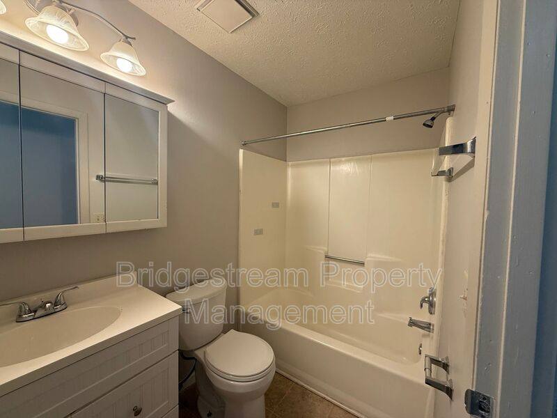House for rent at 1181 Redbluff Dr #B, Dayton, OH 45449