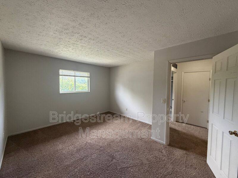 House for rent at 1181 Redbluff Dr #B, Dayton, OH 45449