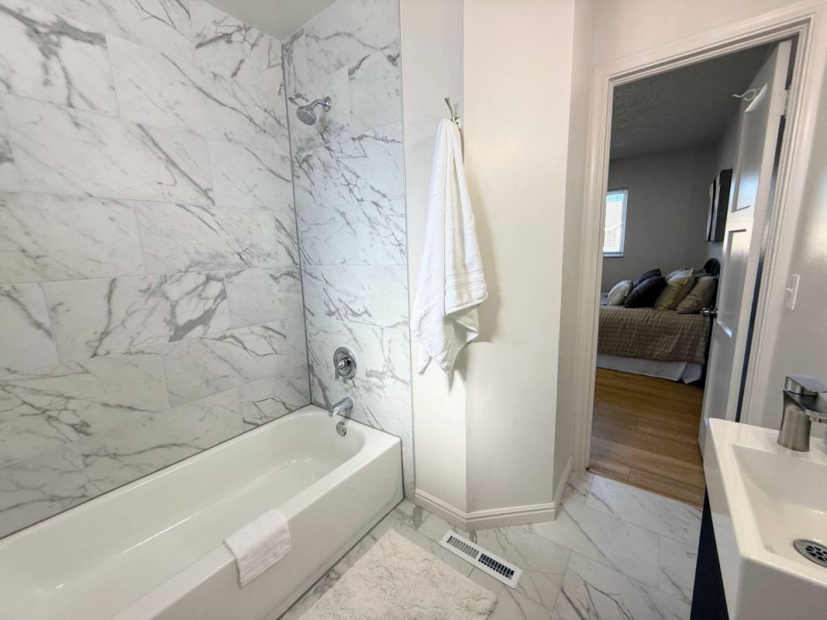 Apartment for rent at 140-142 W 1200 N, Orem, UT 84057
