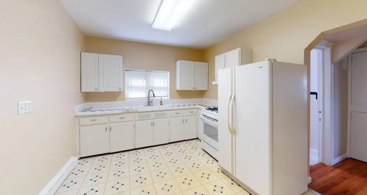 Apartment for rent at 694 Lincoln Ave, Berkley, MI 48072