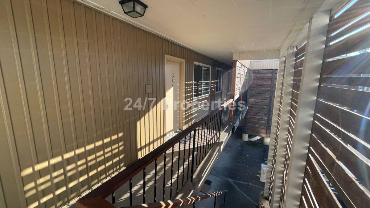 Apartment for rent at 5330 SE 72nd Ave, Portland, OR 97206