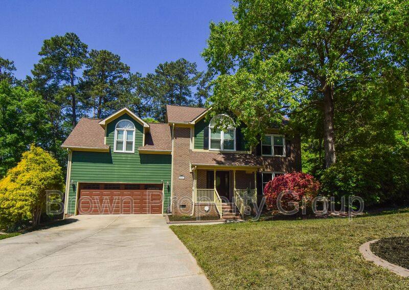 House for rent at 4551 Rustic Haven Dr, Fayetteville, NC 28311