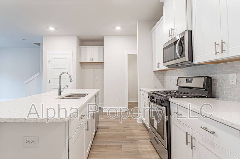 Townhouse for rent at 206 Round Back Way, Mauldin, SC 29662