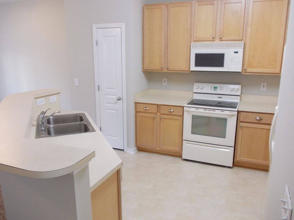 Townhouse for rent at 8488 Chaceview Court, Charlotte, NC 28269