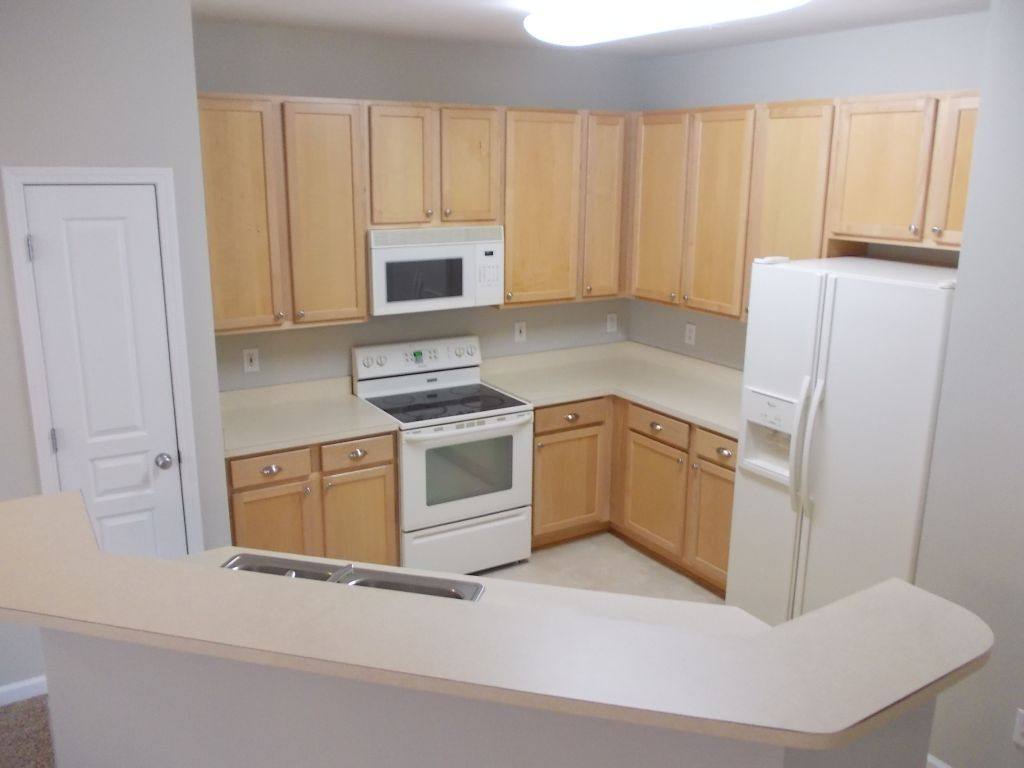 Townhouse for rent at 8488 Chaceview Court, Charlotte, NC 28269