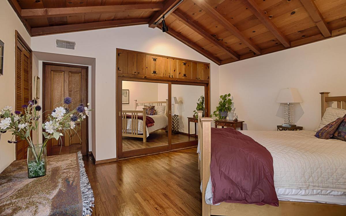 House for rent at 556 Scenic Dr, Santa Barbara, CA 93103