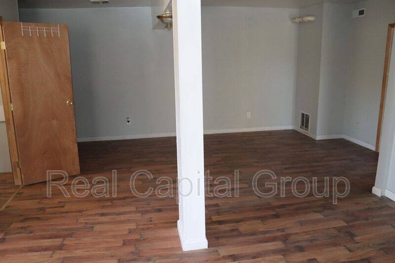 House for rent at 524 Summit Ave, Schenectady, NY 12307