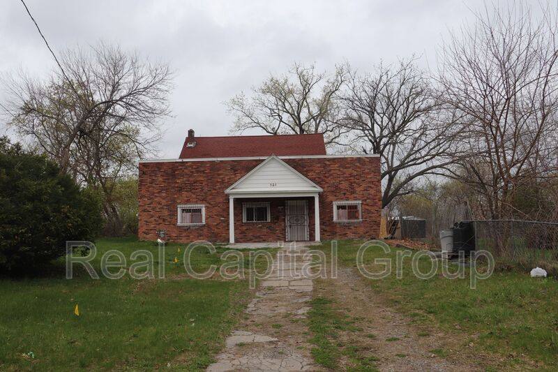 House for rent at 524 Summit Ave, Schenectady, NY 12307