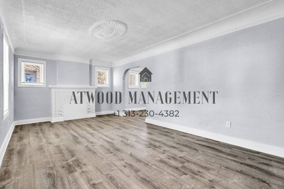 House for rent at 15088 Littlefield St, Detroit, MI 48227