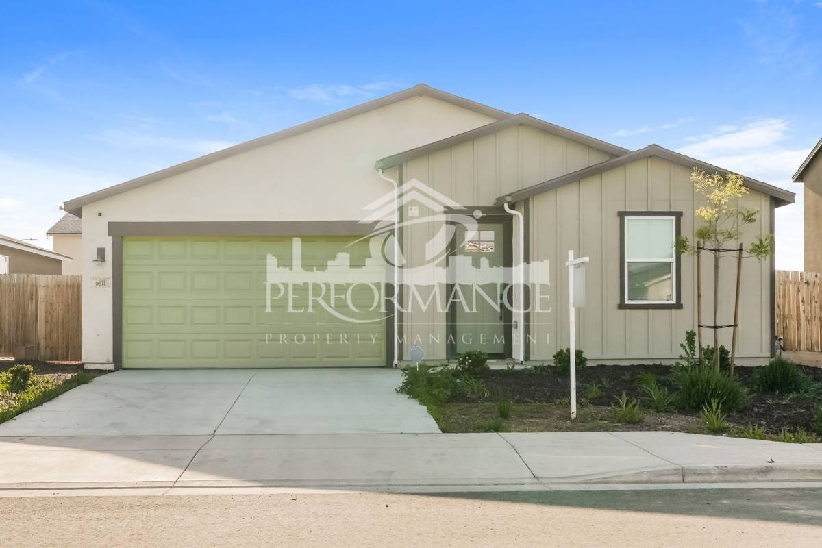House for rent at 6611 Glacier Bay St, Bakersfield, CA 93313