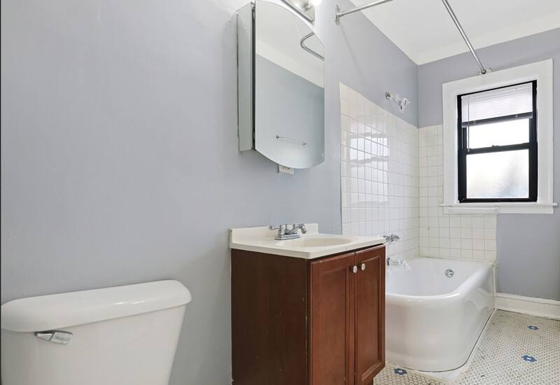 Apartment for rent at 7955 S Paulina St 1648 W 80th 1, Chicago, IL 60620