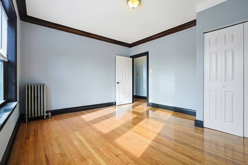 Apartment for rent at 7955 S Paulina St 1648 W 80th 1, Chicago, IL 60620