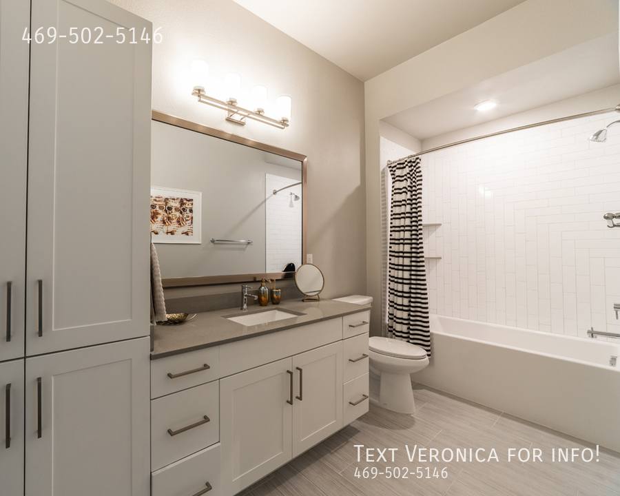 Apartment for rent at 1301 W 5th St, Austin, TX 78703