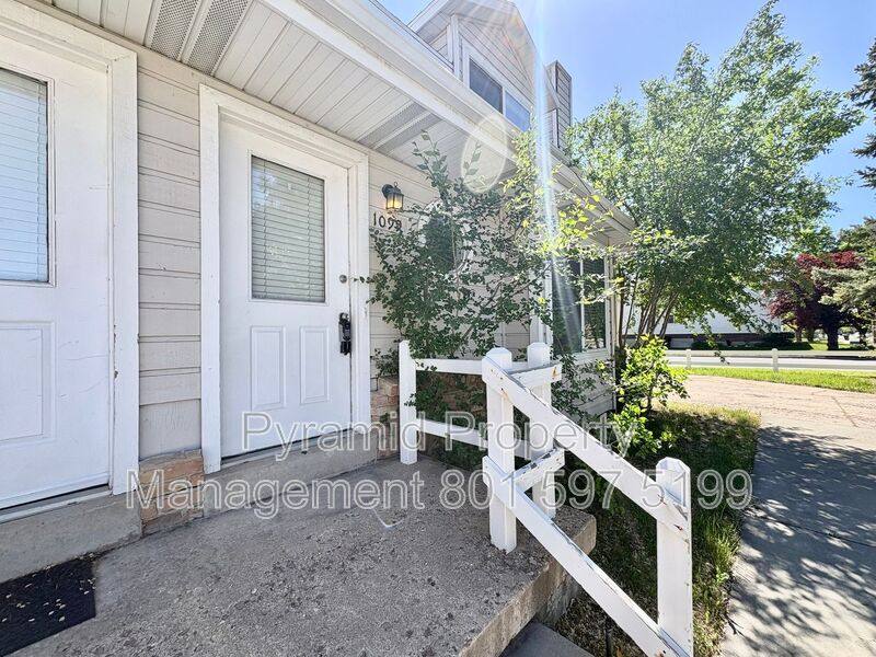 House for rent at 1099 Shepard Lane, Farmington, UT 84025
