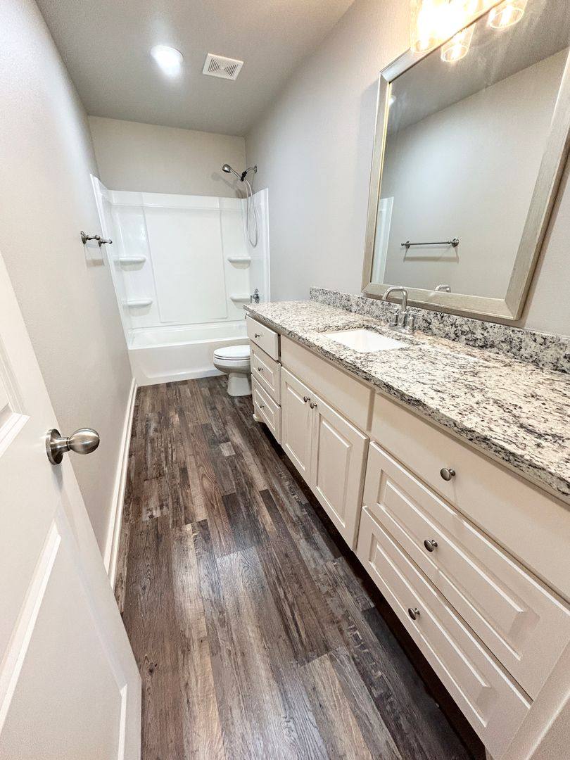 Apartment for rent at 5512 122nd St, Lubbock, TX 79424